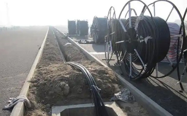 现代通信网络建设指南:兰州光缆施工全流程技术解析与质量控制 现代通信网络建设指南:兰州光缆施工全流程技术解析与质量控制